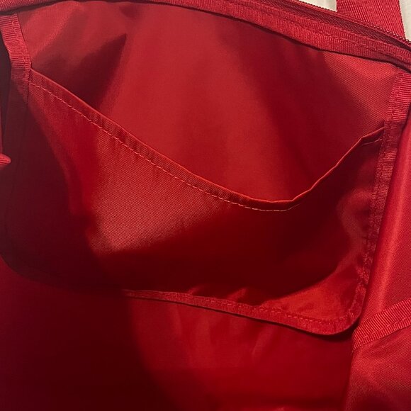 NWOT Victorias Secret large red heart tote - Picture 5 of 6
